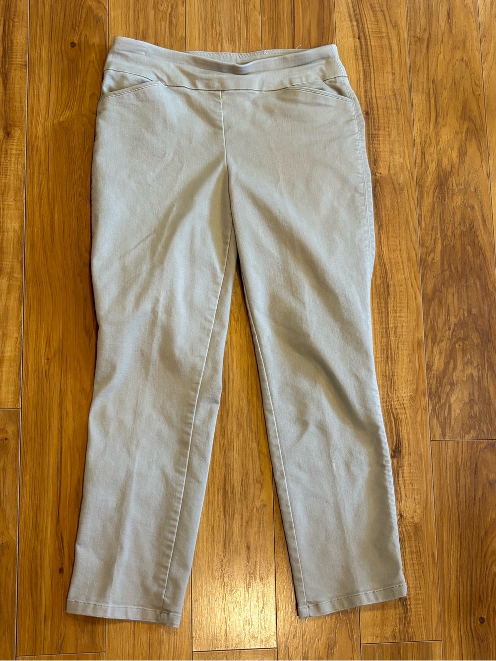 Croft & Barrow Effortless Pull-On Stretch Pants Beige Short Size 6